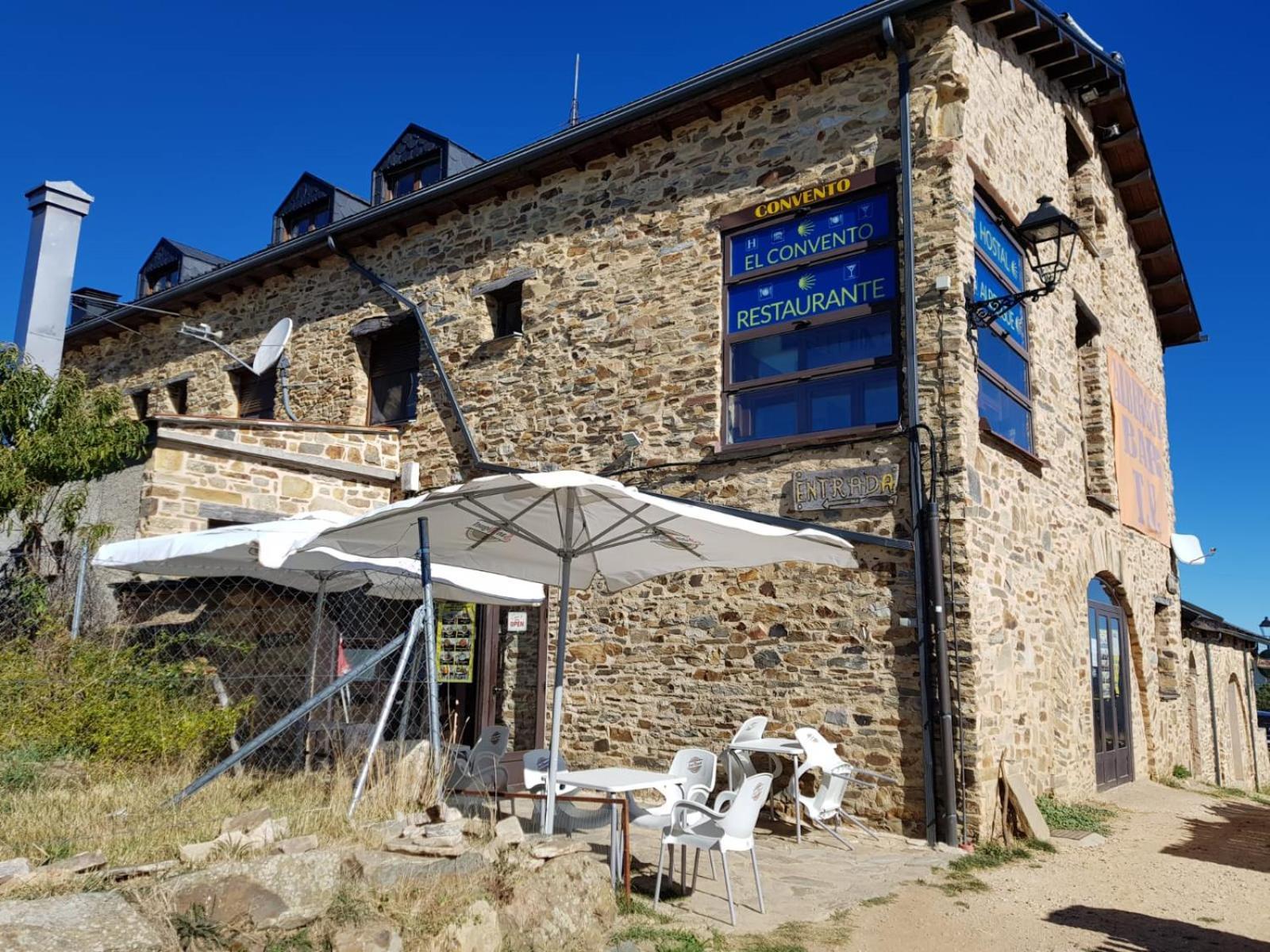 Albergue El Convento De Foncebadon Pansiyon Dış mekan fotoğraf